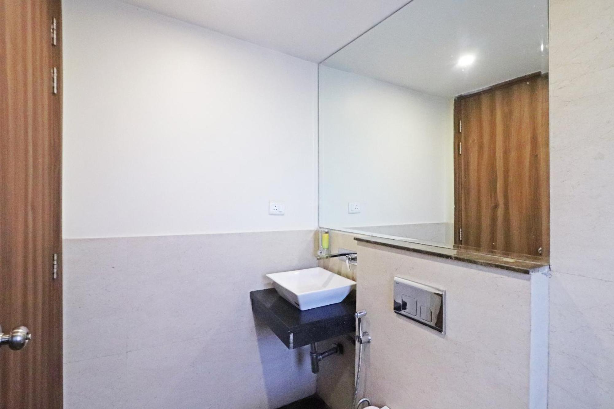 Hotel The Archer Artemis Hospital Road Sector 52 Gurgaon Ngoại thất bức ảnh